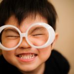 オレは子供をぶん殴る